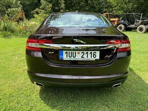 Jaguar XF 3.0 V6D - 5