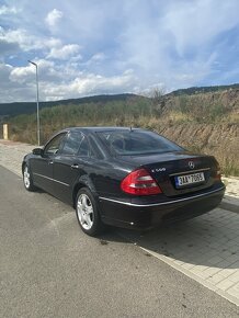 Mercedes Benz w211 e500 - 5