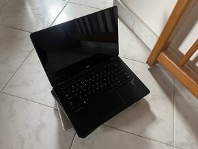 Dell Latitude E7250 a E7240 - 5