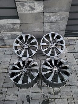 5x120 r19 TURBINE TESLA - 5