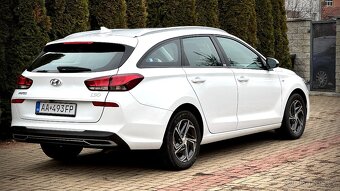 Hyundai i30 CW 1.5 T-GDi mHEV Style DCT – Automat | Benzín - 5