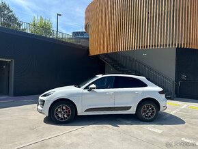 Predám Porsche Macan Turbo 3.6 - 5