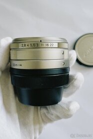 Carl Zeiss Biogon 28mm f/2.8 + caps - 5