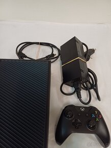 Xbox One-500Gb +9her - 5