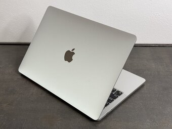 MacBook Pro 13" 2020 M1 / 16GB / 512GB / Silver - 5