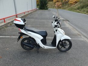 Honda Vision 110 - 5