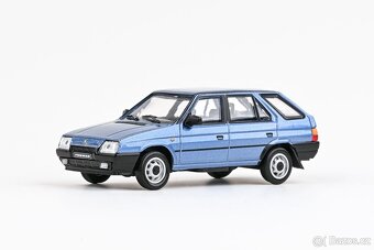 Modely Škoda Forman (1993) 1:43 Abrex - 5