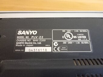 LCD projektor Sanyo PLV-Z2 (1280 x 720) - 5