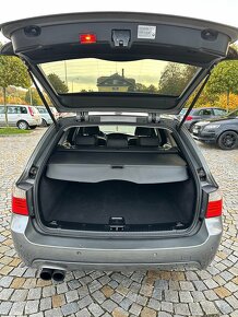 BMW E61 530d M-packet Manual - 5