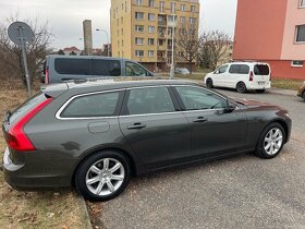 Volvo V90 D3 Momentum 2.0 - 5