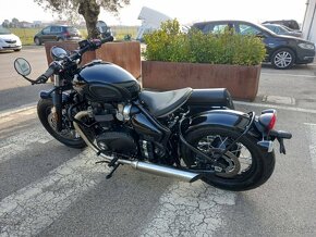 Triumph Bobber Black 1200 - 5