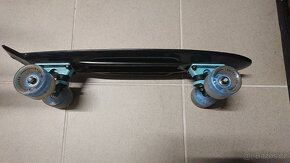 Dětský Skateboard Meteor Black Light s LED kolečky - 5