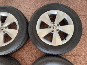 Originalní ALU kola Škoda 5x112 r17 zimní pneu 5,5mm - 5