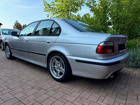 BMW e39 520i M-PACKET 2002 XENONY KŮŽE NAVIGACE - 5