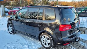 Volkswagen Touran DSG - 5