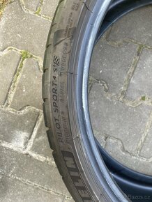 245/30 ZR 19 Michelin Pilot Sport 4 S - 5