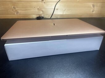 Macbook Air 13.3” 2020 zlatý - 5