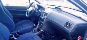 Peugeot 307 1.4i 55kW, benzín/LPG, 1,3 Kč/km, tažné - 5