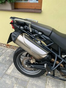 Triumph Tiger 800 - 5