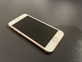 iPhone 8 Gold 64Gb - 5