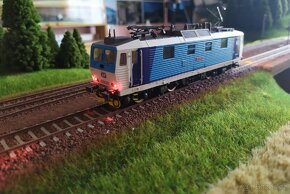 Maketa lokomotivy 263 H0 - osvětlená - 5