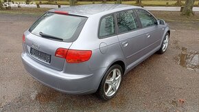 Audi A3 sportback 1,6 85kw benzin ,webasto - 5