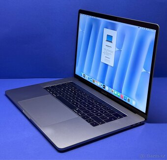 MacBook Pro 15” 2019/32GB RAM/Intel i9/512GB SSD/ Záruka - 5