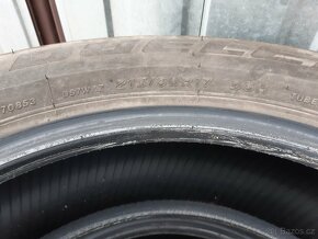 Prodám pneumatiky Bridgestone 215/60 R 17 - 5