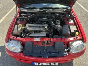 Ford escort 1.6 16V - 5