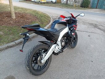 Aprilia rs 125, 11 kW, r.v: 11/2022, 11000km , dovoz D. - 5