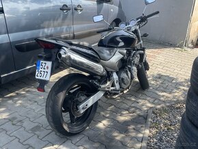 Honda hornet 600 - 5