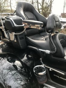 Predám Honda Goldwing GL1800 Trike - 5