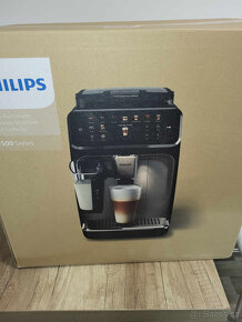 Kávovar Philips Series 5500 LatteGo EP5549/70 - 5