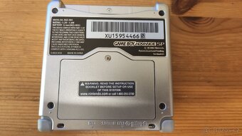 Nintendo Gameboy advance SP - 5