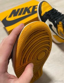 Jordan 1 TAXI - 5