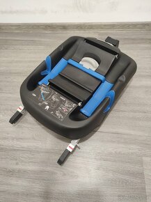 Autosedačka 0-13kg a základna isofix - 5