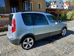 ŠKODA ROOMSTER 2010 1.6TDI SCOUT - 5