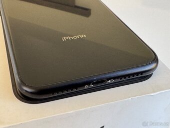 Apple iPhone XR 128GB černý - 5