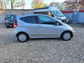 Mercedes- Benz A 150 1.5i 70KW Elegance , S.Kniha - 5