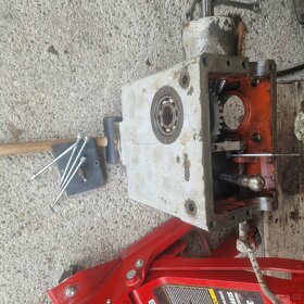 Hydraulika zetor 25 - 5