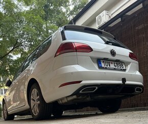 Golf 7 R-Line DSG 7; 2020; 2,0 tdi 110 kw - 5