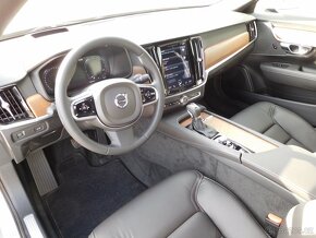 Volvo V90 D5 AWD Inscription 173kw , 2017, nájezd 230 000 km - 5