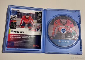 FIFA 22 + NHL 21 na PS4 - 5