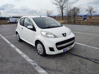 Peugeot 107 1.0 - 5