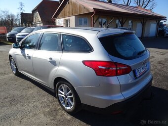 Ford Focus 1.6 i 16V 92kW, 2x kola - 5