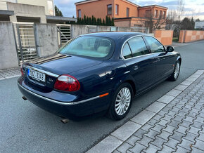 Jaguar S-type 2.7d 152kW Executive•Najeto 252tis/km•1.majite - 5