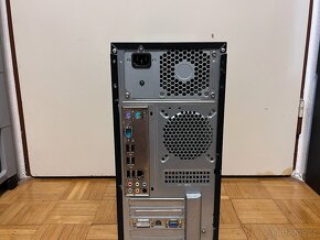 Stolní počítač Phenom II X4, 8GB RAM, 500 GB HDD, 128 GB SSD - 5