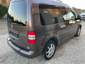 VW CADDY 2,0 TDI 103KW RAMPA PRO VOZÍČKÁŘE - 5