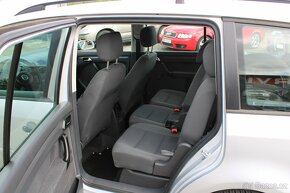 Volkswagen Touran 1,6i 75KW, 7 - MÍST, ROZVODY, r.v. 2005 - 5