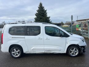 Opel Combo 1,2 96kw2022,Airbagy ok pojízdné.Havarované - 5